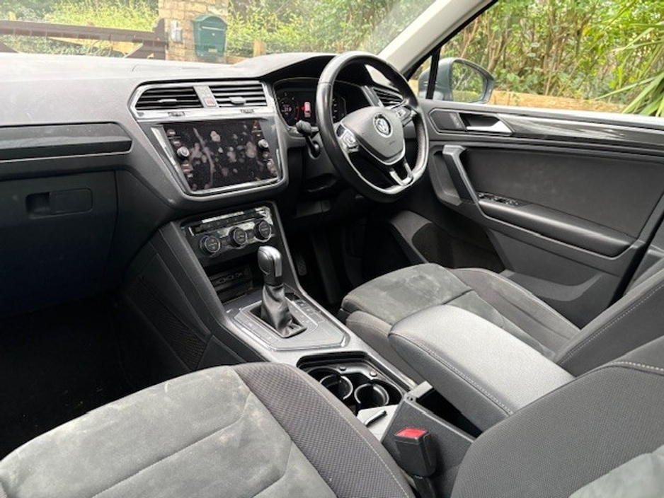 2020 Volkswagen Tiguan 2.0 TDi Top Spec SEL - Auto - 150bhp - 5 Dr Compact SUV €23,850