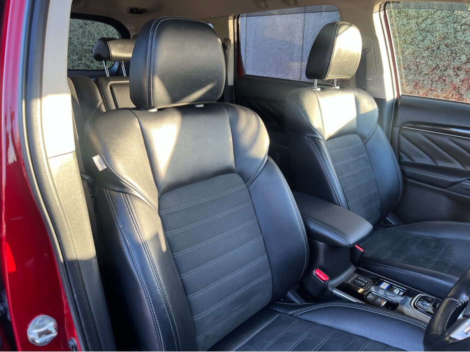 2020 Mitsubishi Outlander G 4WD HYBRID PLUG IN AUTOMATIC 2.4 PETROL //HIGH SPEC//LOW MILES//HALF LEATHER HEATED ELECTRIC SEATS//HEATED STEERING WHEEL// €24,950