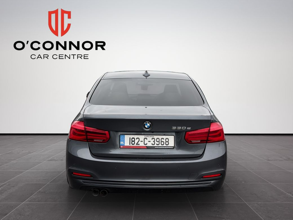 2018 BMW 3 Series 330e Sport €21,888