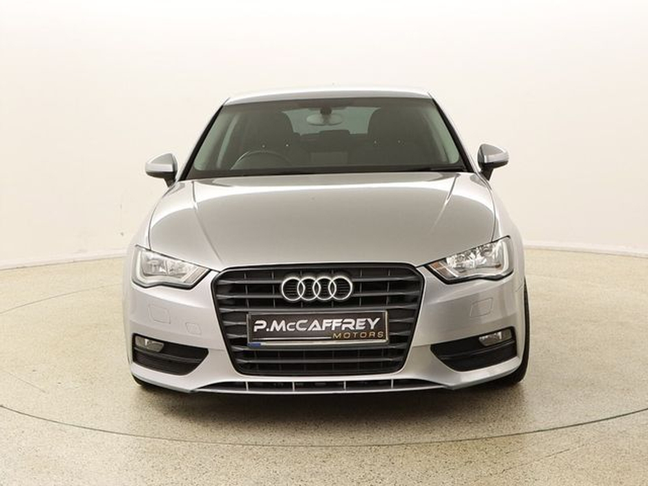 2015 Audi A3  €12,250