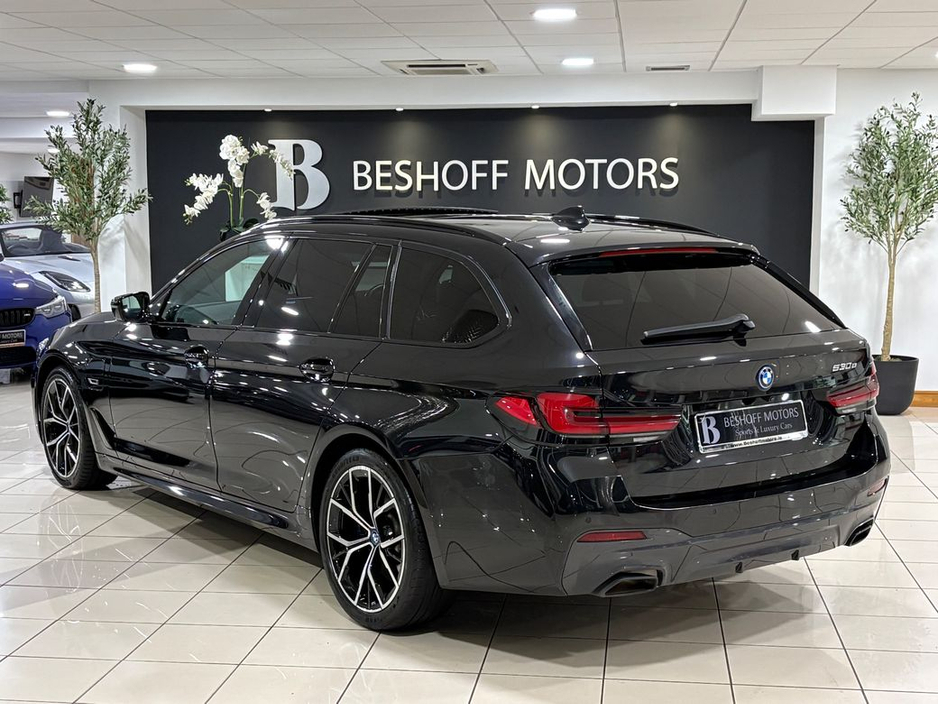 2022 BMW 5 Series 530e M-SPORT PRO TOURING=LOW MILES//HUGE SPEC=FULL SERVICE HISTORY=221 D REG=ONLY €140 ANNUAL ROAD TAX//TAILORED FINANCE PACKAGES AVAILABLE=TRADE INS €39,995