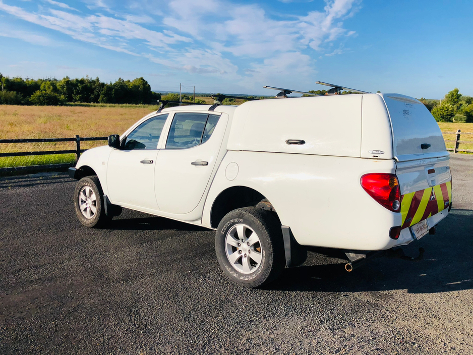 2015 Mitsubishi L200 