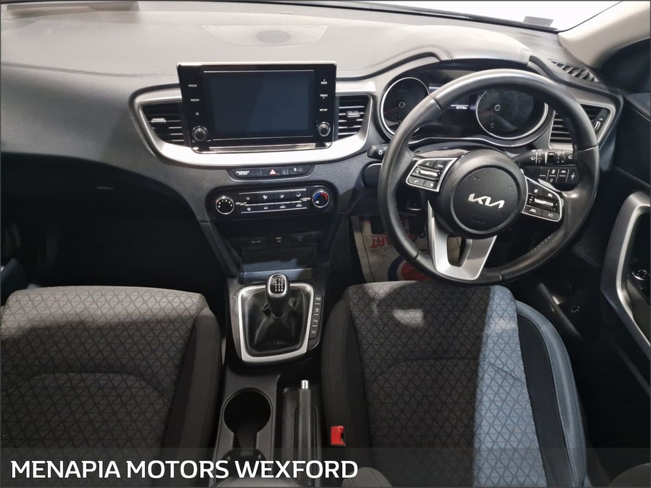 2023 Kia Ceed 1.6 MHEV K2 Diesel €18,995