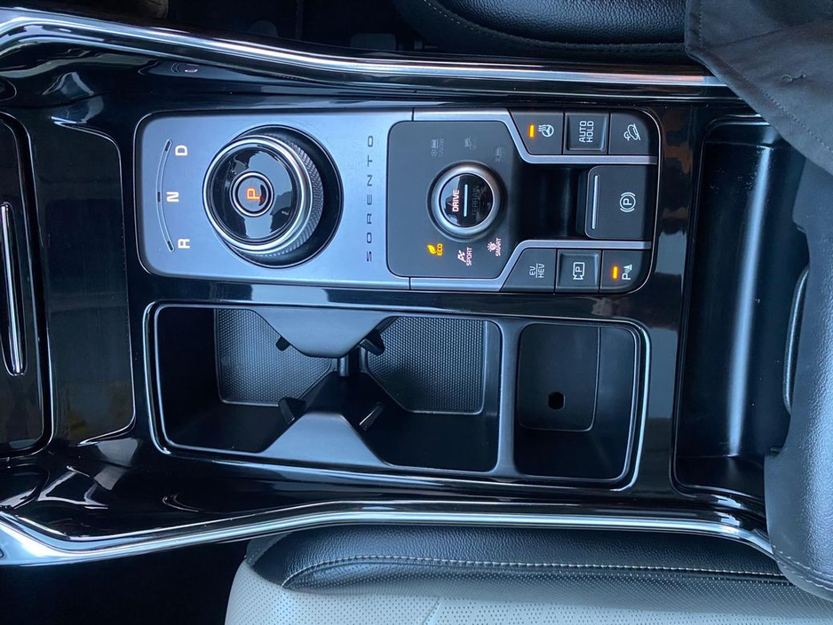 2022 Kia Sorento Phev K4 Auto 7 Seater *Only 45, 000kms *SPECTACULAR CONDITION*Top Spec, Glass Roof, Reversing Camera, Selectable Drive Mode, Bluetooth, Media Conne €46,900