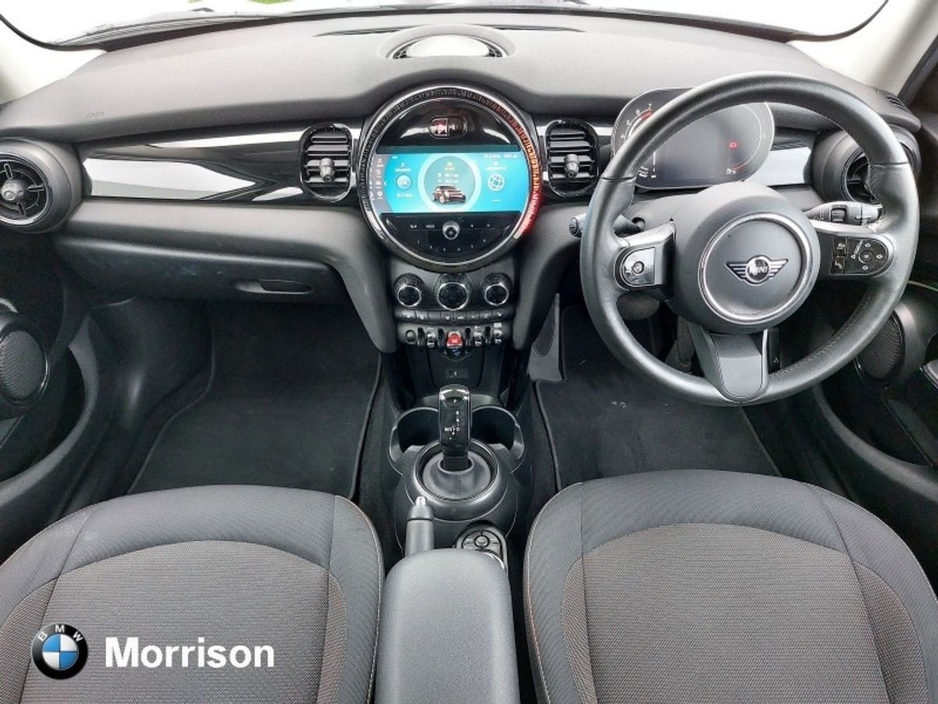 2023 MINI Hatch COOPER Cooper Classic Auto €25,995