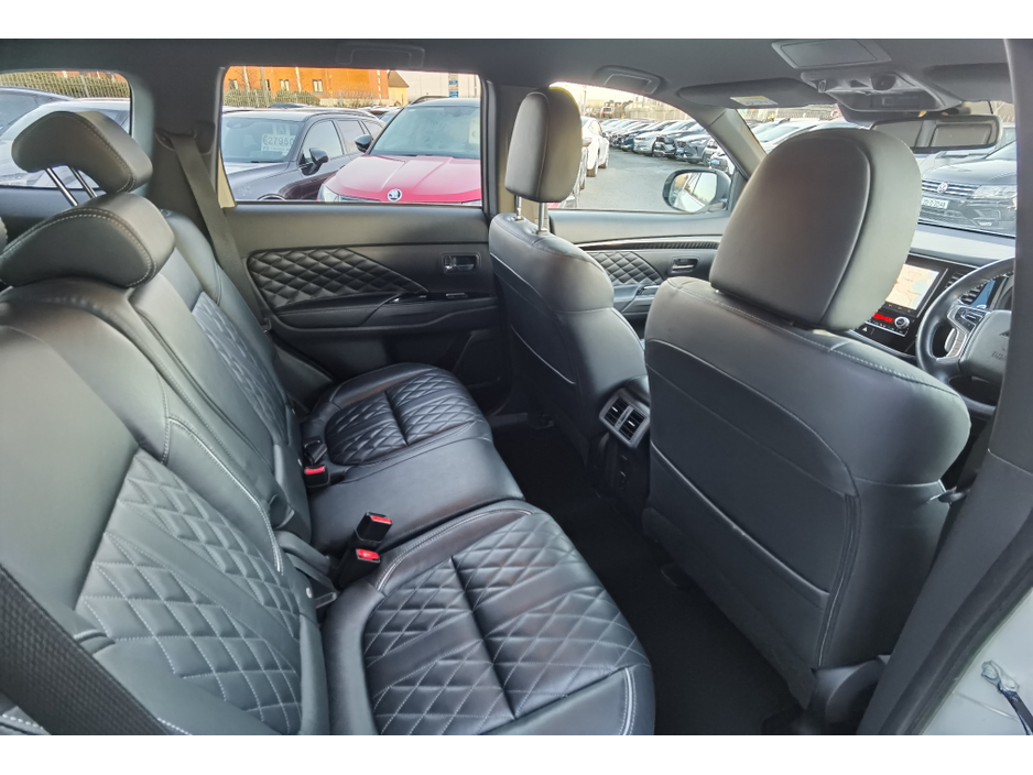 2020 Mitsubishi Outlander 2.4 EXCEED SAFETY AUTOMATIC PETROL PLUG-IN HYBRID - FINANCE AVAILABLE - CALL US TODAY ON 01 492 6566 OR 087-092 5525 €22,950