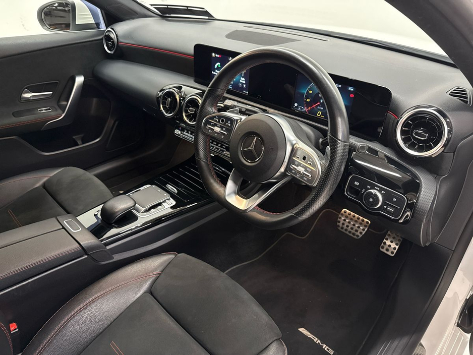 2019 Mercedes-Benz A Class A 180 d AMG LINE A/T | Reversing Camera, Sports seats €25,950