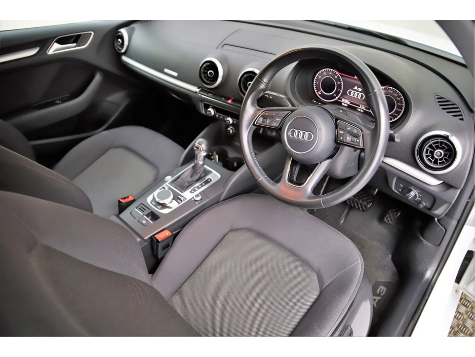 2018 Audi A3 1.4 TFSI S-TRONIC*DIGITAL DASH*REVERSE CAM*PARK SENSORS* €20,890