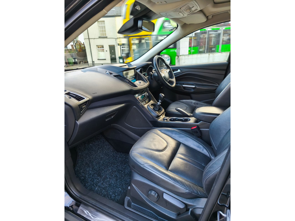 2016 Ford Kuga 2.0Tdci AA Approved 1 Year Waranty €9,950