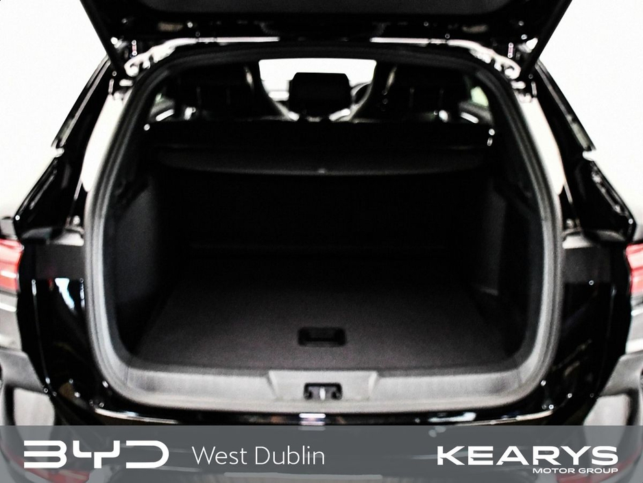 2026 BYD Seal U Order your 261 Seal U Comfort Black today!