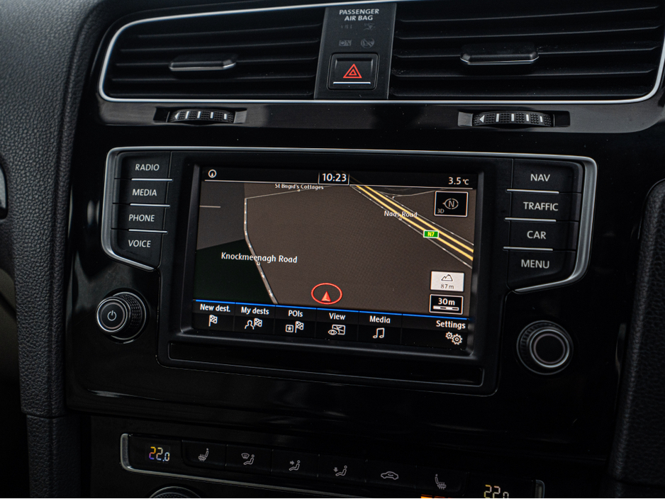 2017 Volkswagen Golf 2017 VW Golf 1.2tsi HIGHLINE/High spec/1yr warrant €16,888