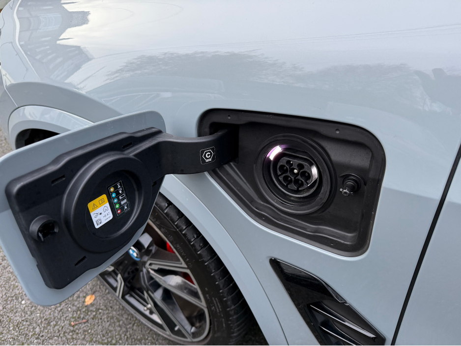 2024 BMW X5 ***SOLD***50E M SPORT//INCREDIBLE SPECIFICATION// VERY LOW MILEAGE//IMMACULATE THROUGHOUT//SIMI AND AA DEALER