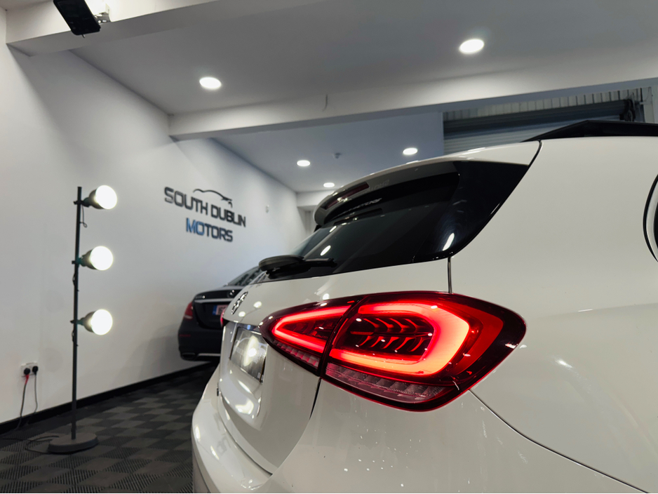 2018 Mercedes-Benz A Class A180 D AMG LINE PREMIUM + 5DR AUTO €24,995