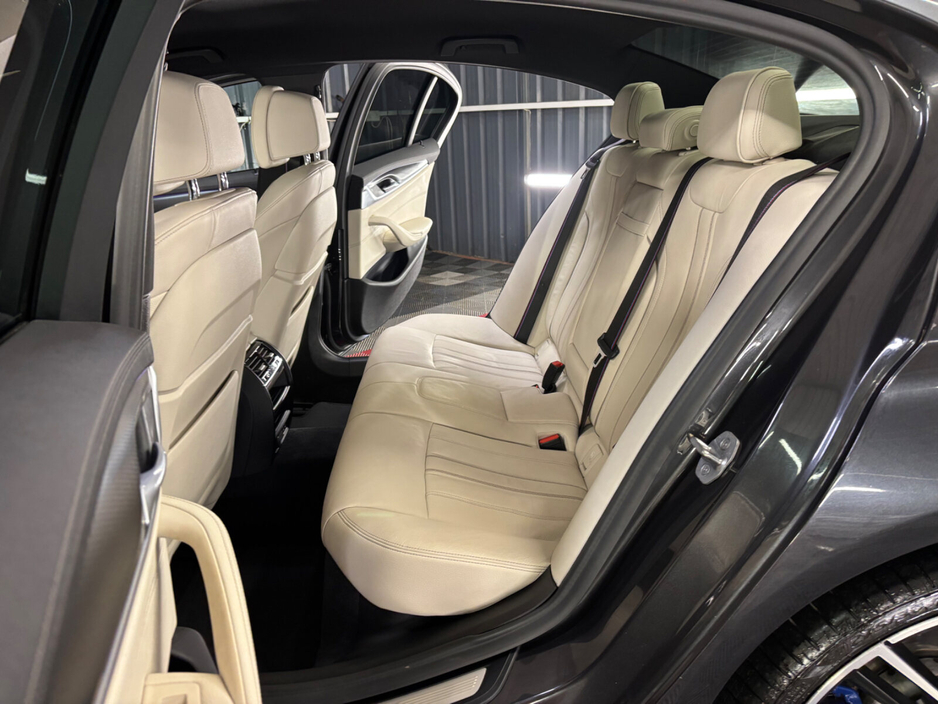 2022 BMW 5 Series 530d xDrive M Sport (MHT) €47,950