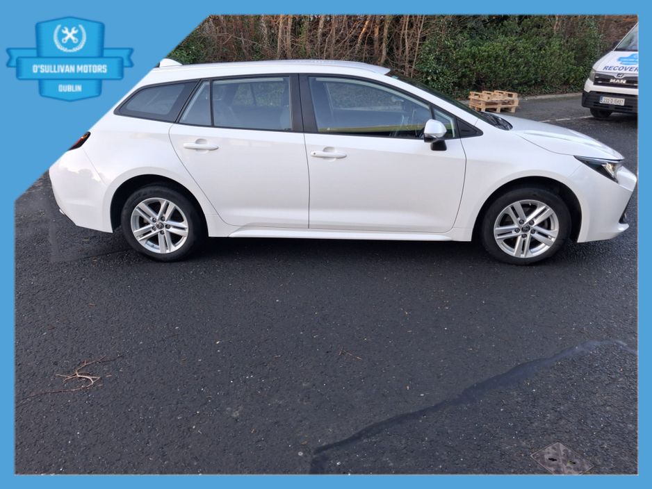 2022 Toyota Corolla LUNA/2022/IRISH CAR/1.8 PETROL HYBRID/AUTO €20,500