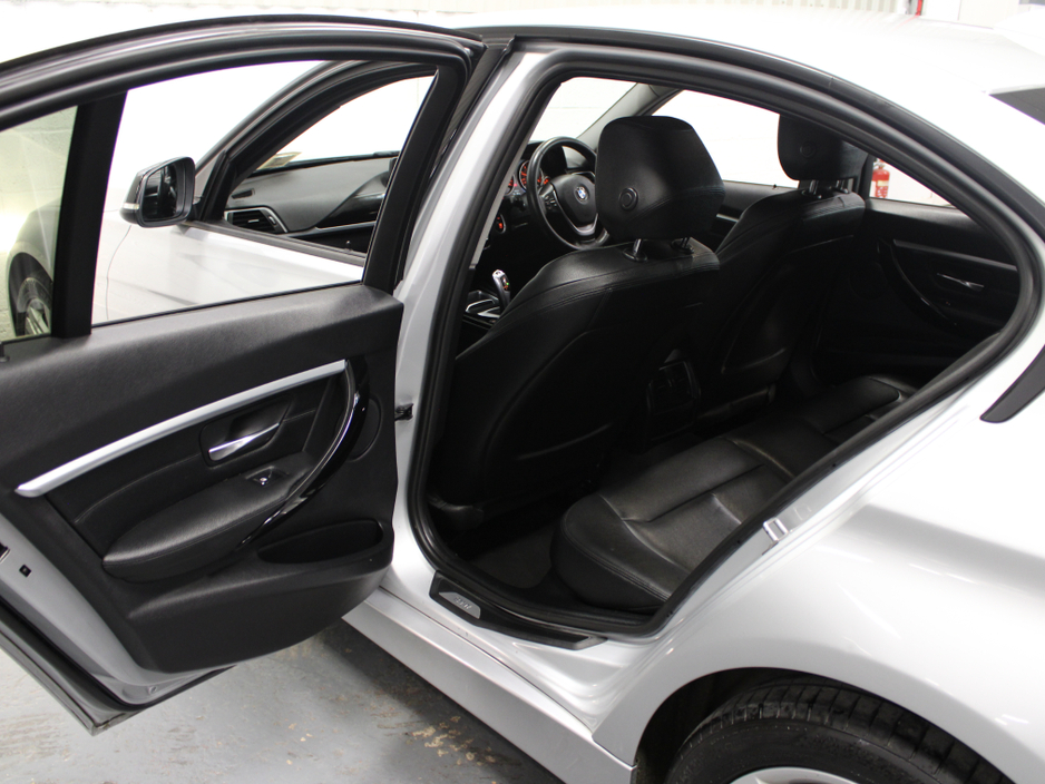 2016 BMW 3 Series 316D SPORT ZLSF 4DR AUTO €14,950