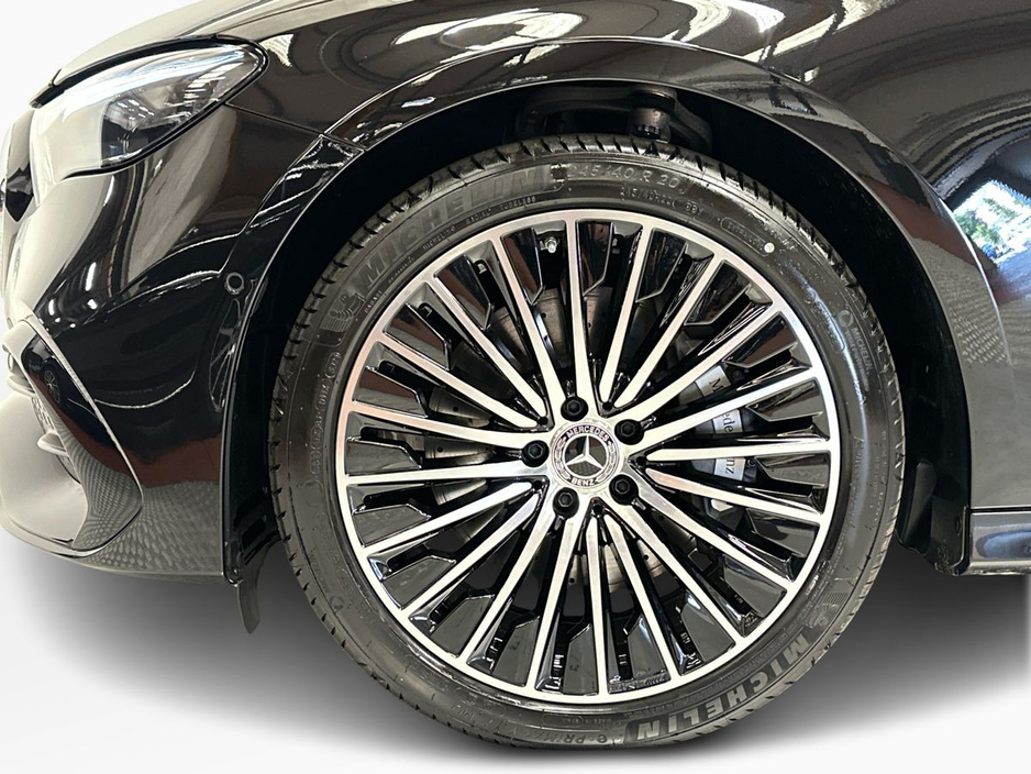 2025 Mercedes-Benz E Class E300 DE AMG Edtition + PHEV €84,900