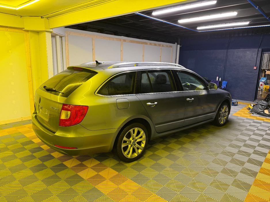 2014 Skoda Superb 2.0 TDI 140HP Elegance DSG €14,500