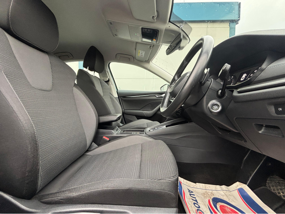 2021 Skoda Octavia AMBITION 1.0 TSI 110HP DSG 5DR €22,950