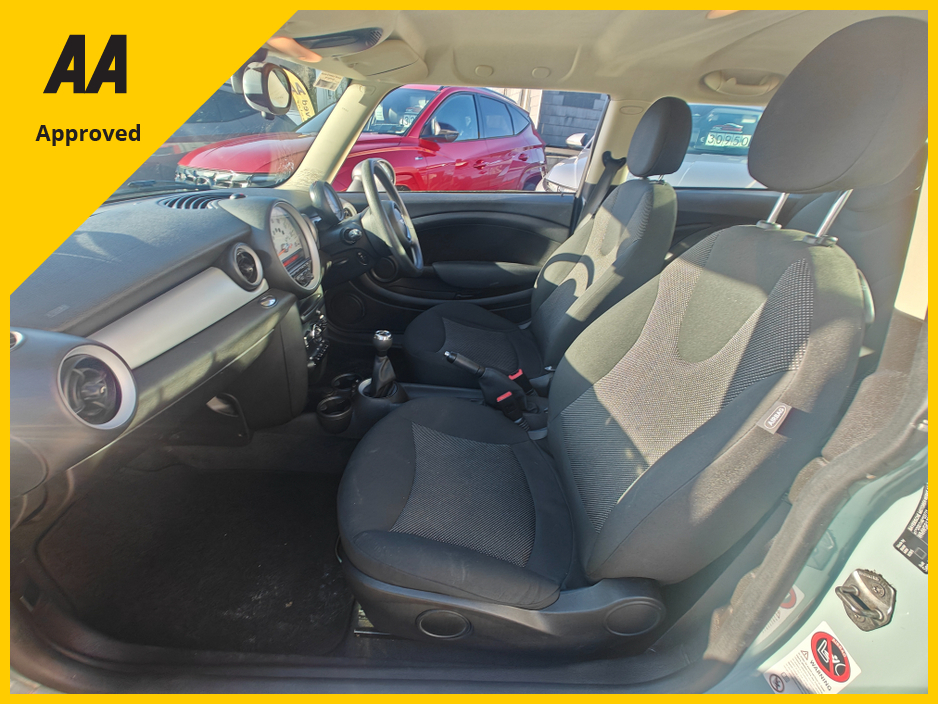 2013 MINI Hatch 2013 1.6  Petrol FIRST €7,950