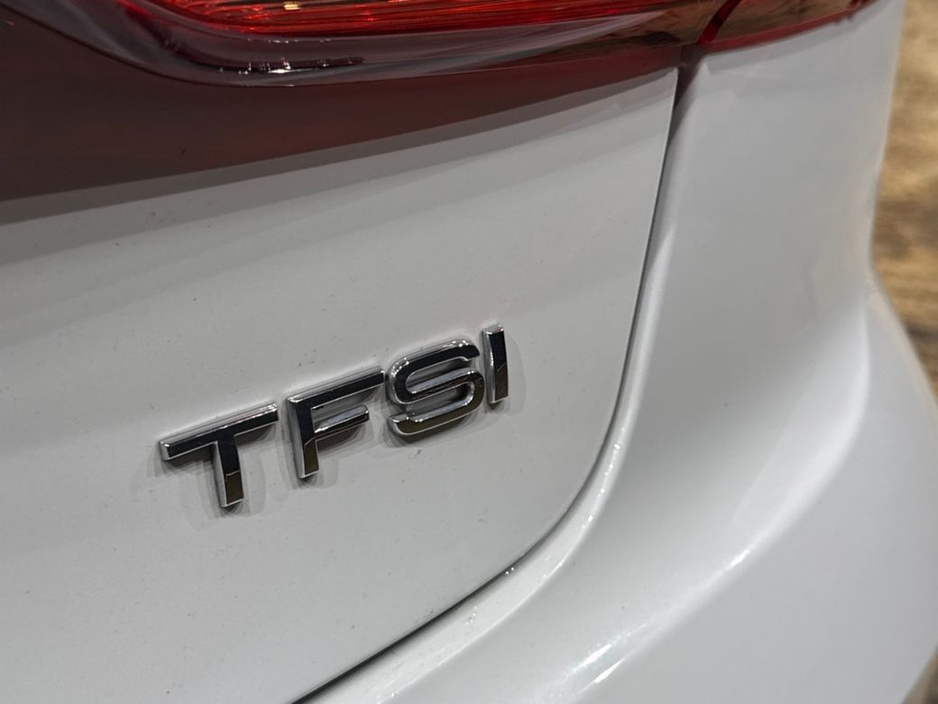 2018 Audi A3 1.4 TFSI SALOON - FACTORY ALLOYS - CRUISE CONTROL - REVERSE CAMERA €19,950