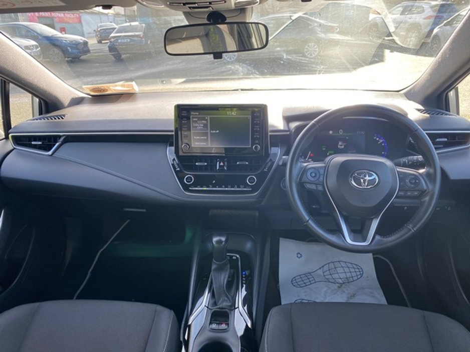 2022 Toyota Corolla COROLLA HYBRID LUNA H/B €25,950