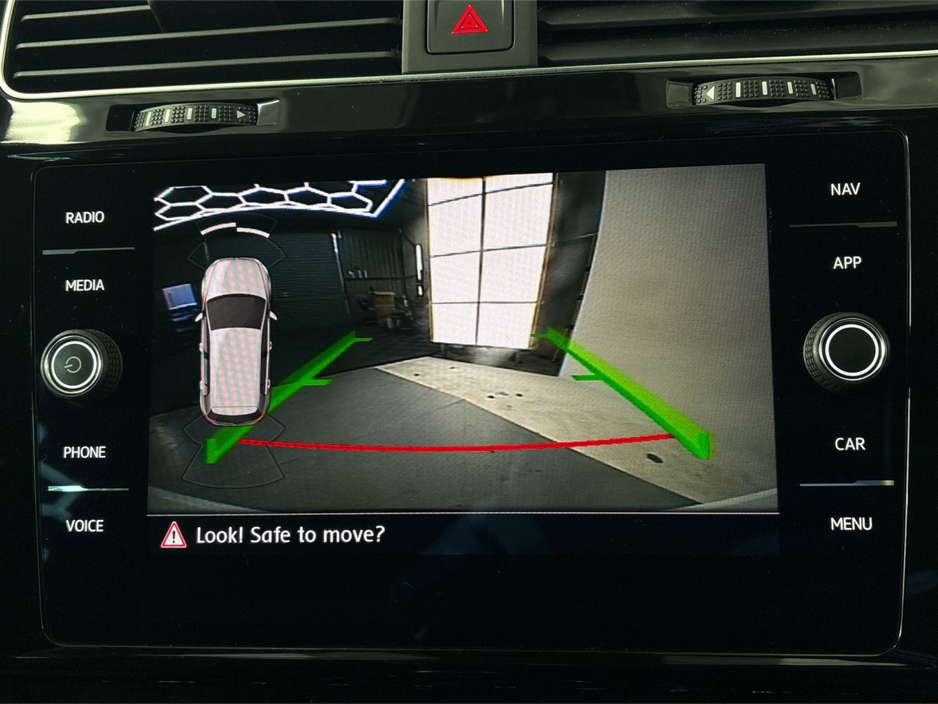 2019 Volkswagen Golf 2.0 TDI GTD DSG**DIGITAL DASH**TOUCH SCREEN MEDIA DISPLAY**REVERSE CAMERA**PARKING SENSORS**FRONT HEATED SEATS**DRIVE MODES**DUAL CLIMATE CONTROL**UPGRADED ALLOYS**KEYLESS START**FINANCE AVAILABLE** €24,995