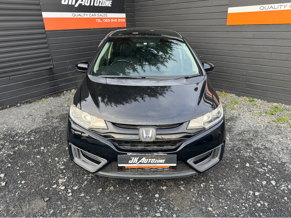 2016 Honda Fit 1.5 HYBRID AUTO €9,995