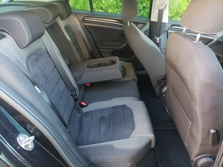 2016 Volkswagen Golf 1.4 TSI HIGHLINE AUTOMATIC SPORTS VELOUR INTERIOR SPORTS ALLOYS  WIND DEFLECTORS LARGE TOUCH SCREEN RADIO FACTORY IMMOBILISER CRUISE CONTROL FRONT & REAR DASHCAM JUST FULLY SERVICED 2 YEARS NCT €16,949