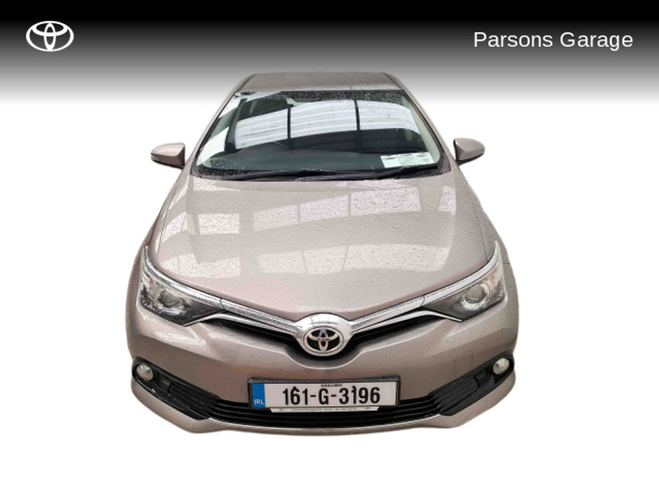 2016 Toyota Auris AURIS 1.2T 5DR LUNA €14,995