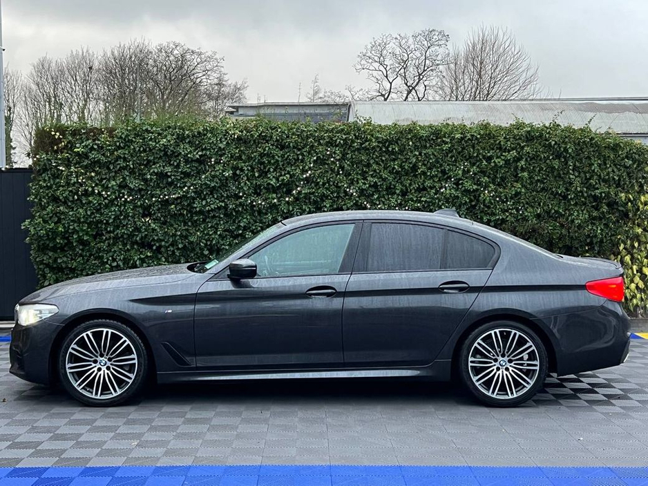 2019 BMW 5 Series 520d M-SPORT * READY TO DRIVE AWAY TODAY * // LEATHER HEATED SEATS // 19" M-SPORT ALLOYS // PARKING SENSORS FRONT & REAR €27,900
