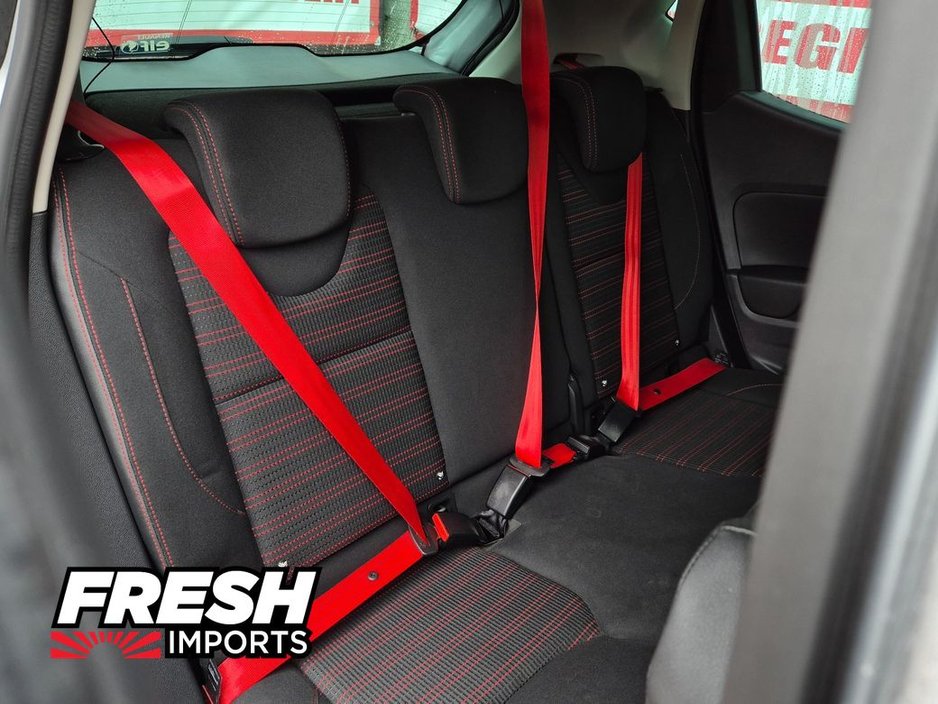 2017 Renault Clio TOP SPEC RS