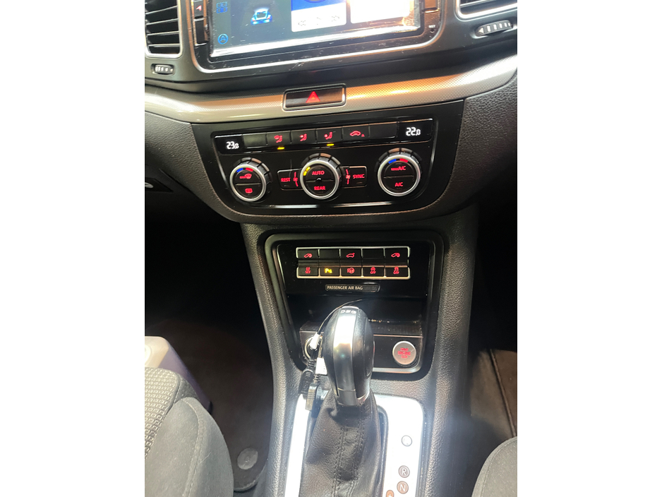 2014 Volkswagen Sharan DBA-7NCTH 5DR AUTO 7S €10,995