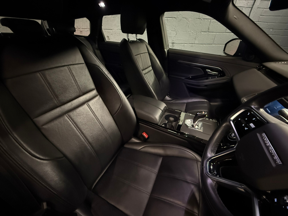 2021 Land Rover Range Rover Evoque 1.5 I3 PHEV 300 PS AWD Auto R-Dynamic S €35,900