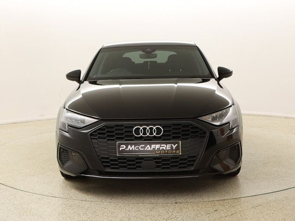2022 Audi A3 35 TDI 150HP S tronic SE €24,750