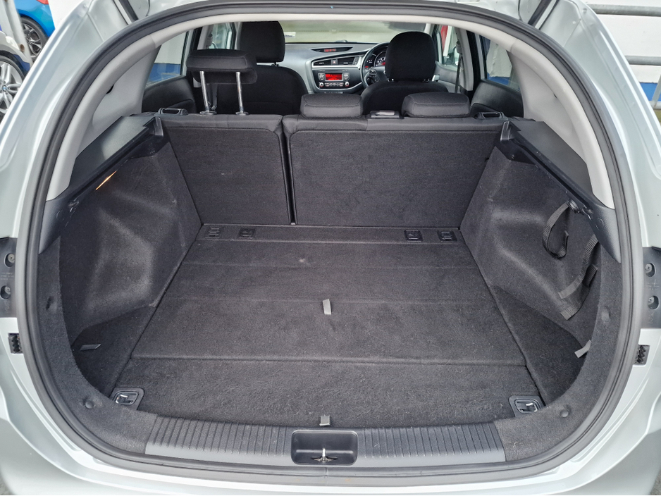 2017 Kia Ceed AUTOMATIC-1.6 CRDI-LOW MILEAGE €10,450