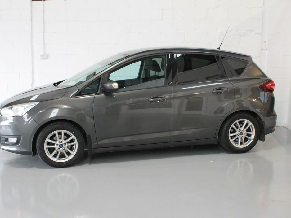 2017 Ford C-Max Zetec 1.5 TDCI 95PS M6 4DR €12,999