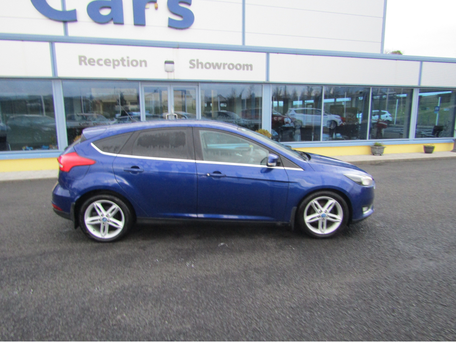 2015 Ford Focus 1.5 TDCI ZETEC 120PS 5DR