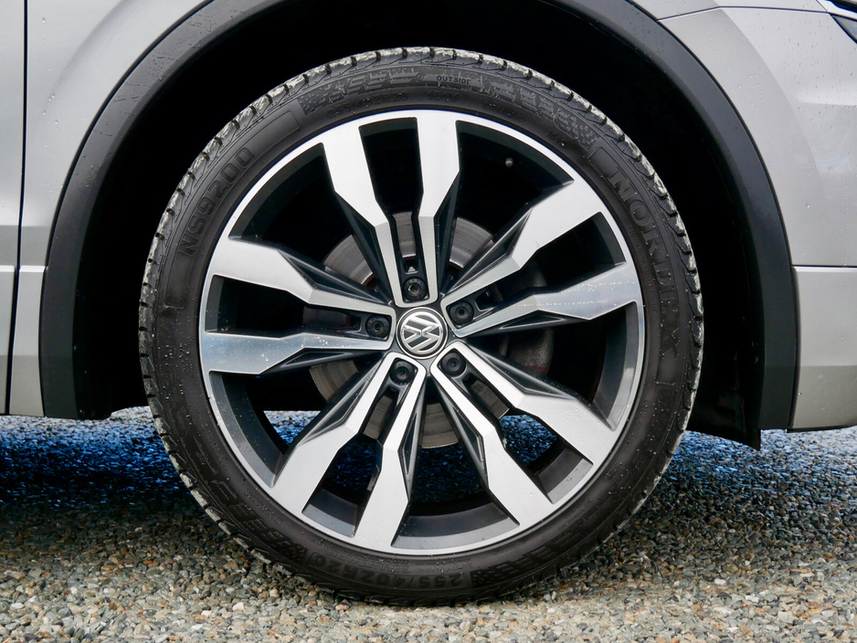 2018 Volkswagen Tiguan 2.0 TDI 150HP 4WD R-Line DSG €29,950