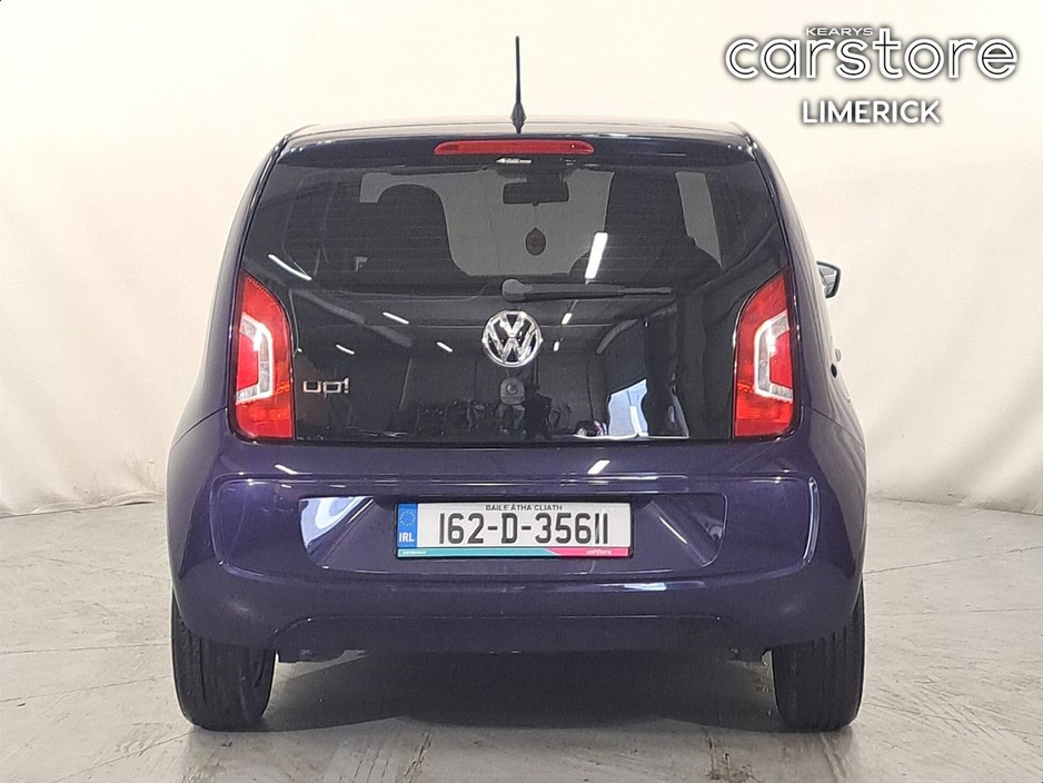 2016 Volkswagen up! 1.0 75BHP Up! Take €11,380