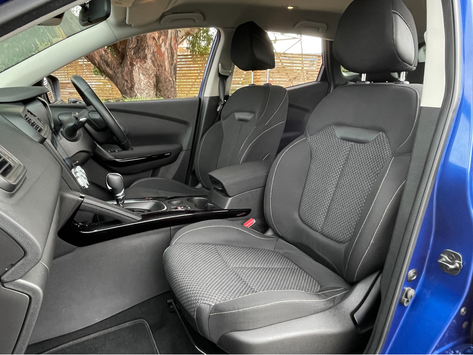 2022 Renault Kadjar EQUILIBRE TCE 140 - * Automatic, Reverse Camera, Sat Nav* €18,900