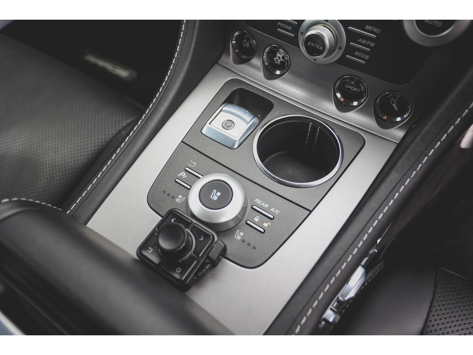 2010 Aston Martin Rapide V12 AUTO €69,995