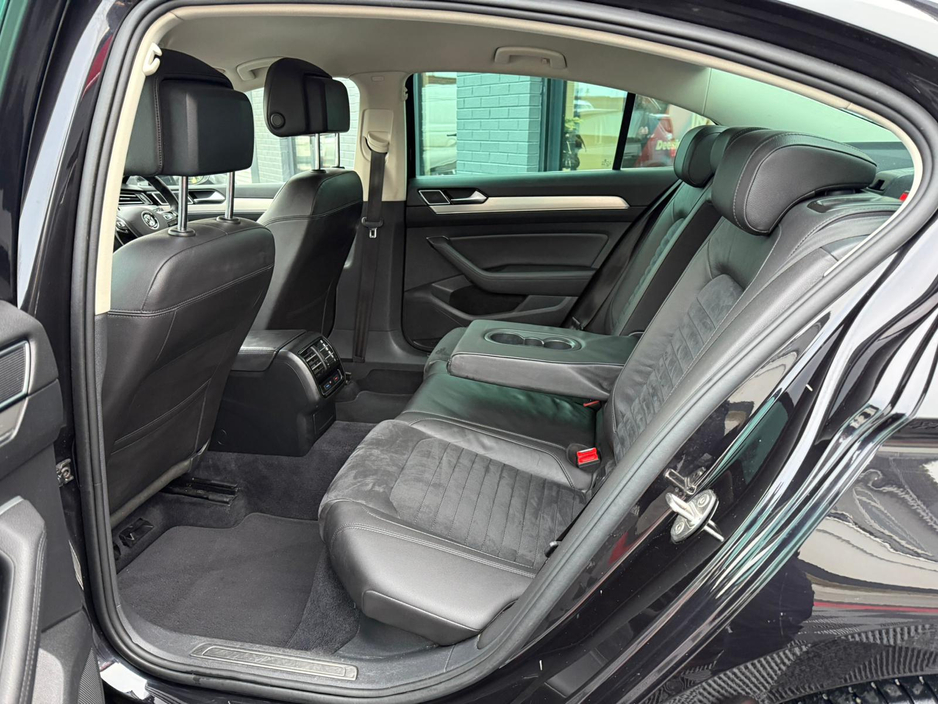 2016 Volkswagen Passat HIGHLINE 1.6 TDI MANUAL 6SPEED FWD 120HP 4DR , 1/2 Leather Seats , Heated Seats , privacy Glass , Cruise Control , Climate Control , stunning car , serviced , tested , warranty & Finance €14,950