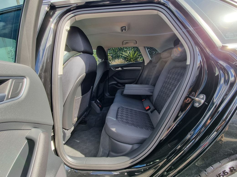 2014 Audi A3 1.4 AUTO PETROL / SE / LOW MILEAGE / TAX €200 (142 DECEMBER REG) 142G4234 REF: JPN1149 €13,950