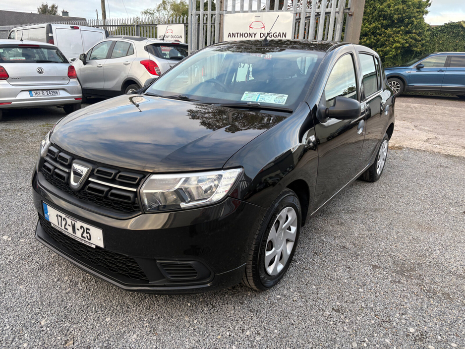 2017 Dacia Sandero 1.0 75 ALTERNATIVE €8,995
