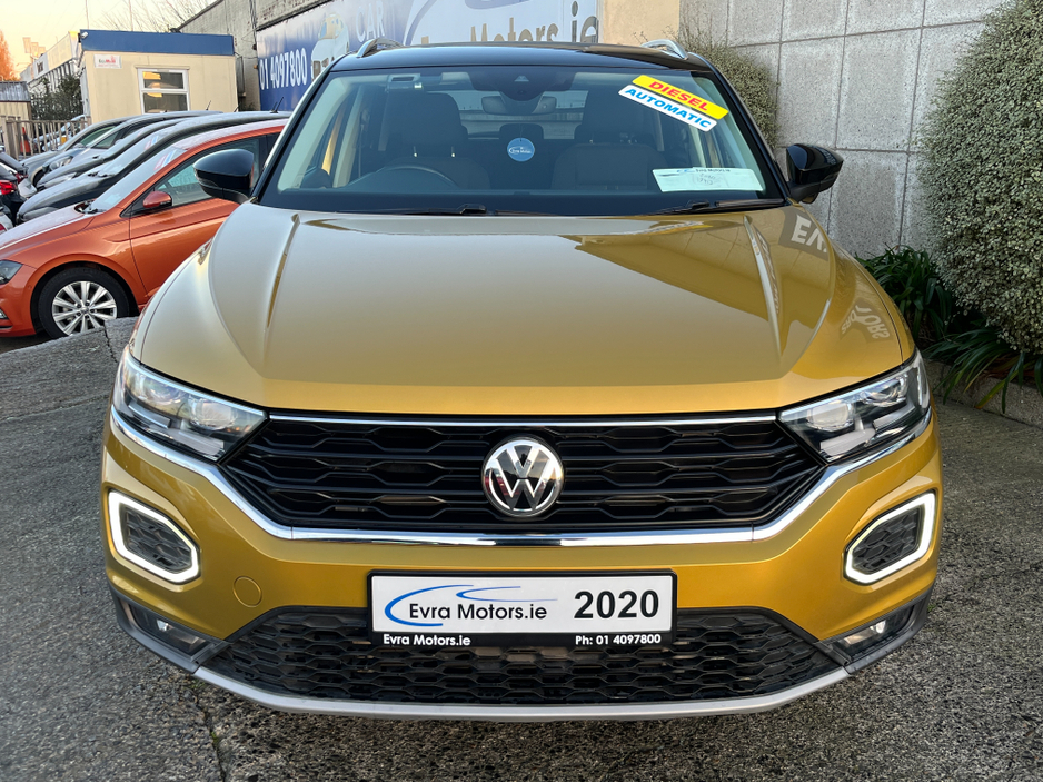 2020 Volkswagen T-Roc STYLE DESIGN AUTOMATIC 2.0 DIESEL //LOW MILES//REVERSE CAMERA//KEYLESS ENTRY//ADAPTIVE CRUISE CONTROL//BLIND SPOT WARNING// €23,950