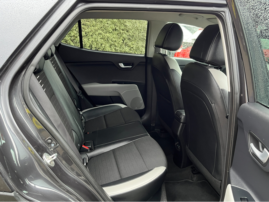 2019 Kia Stonic K3 AUTOMATIC 1.0 PETROL //SAT NAV//REVERSE CAMERA//CARPLAY//KIA SERVICE HISTORY// €17,950