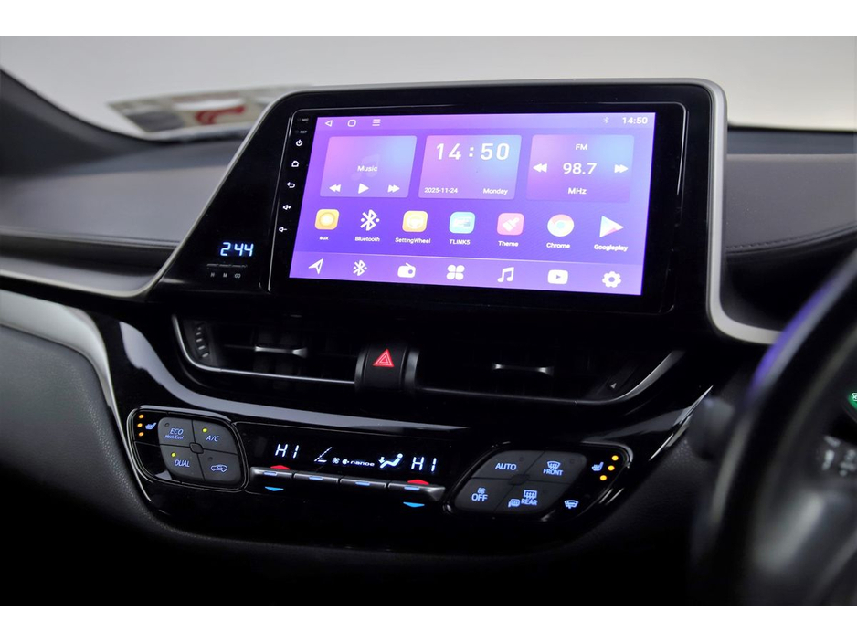 2017 Toyota C-HR 1.8 HYBRID LUNA *HALF LEATHER*9"ANDROID CAR PLAYER* €19,890