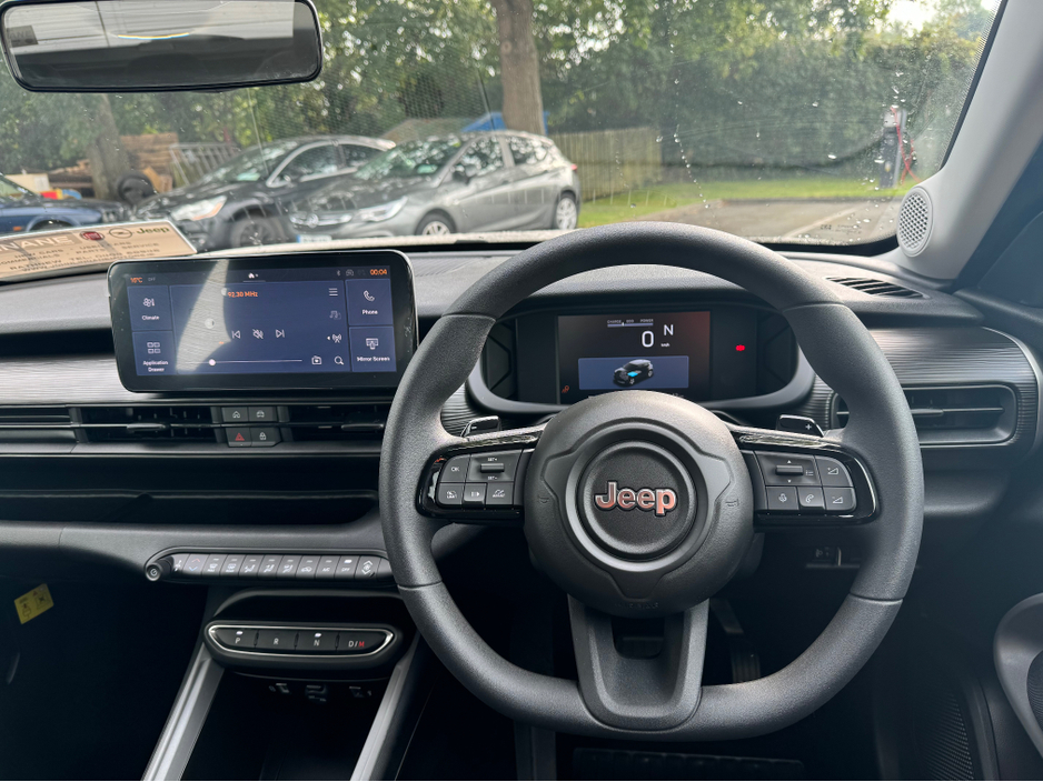 2026 Jeep Avenger Altitude 1.2 e-Hybrid 100HP e-DCT €34,945