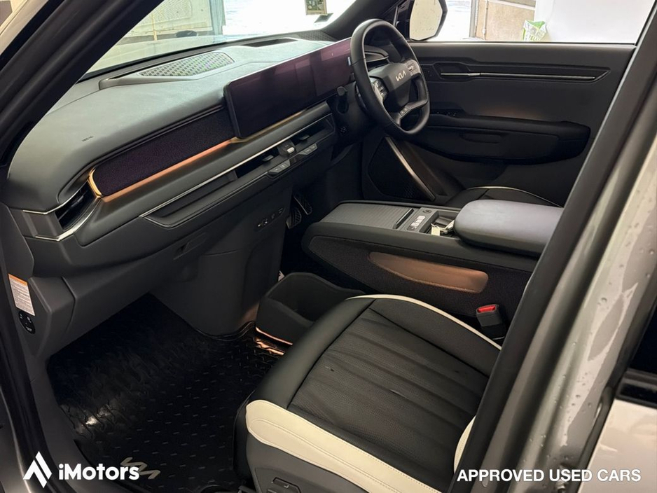 2024 Kia EV9 (242) GT Line 6 SEATER AWD 5DR Auto €74,800